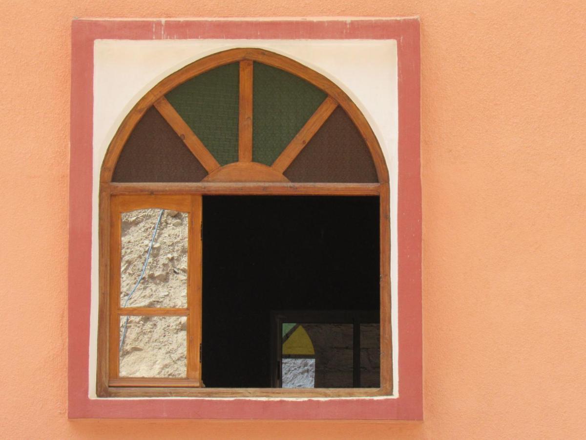 Dounia Hostel تنغير المظهر الخارجي الصورة