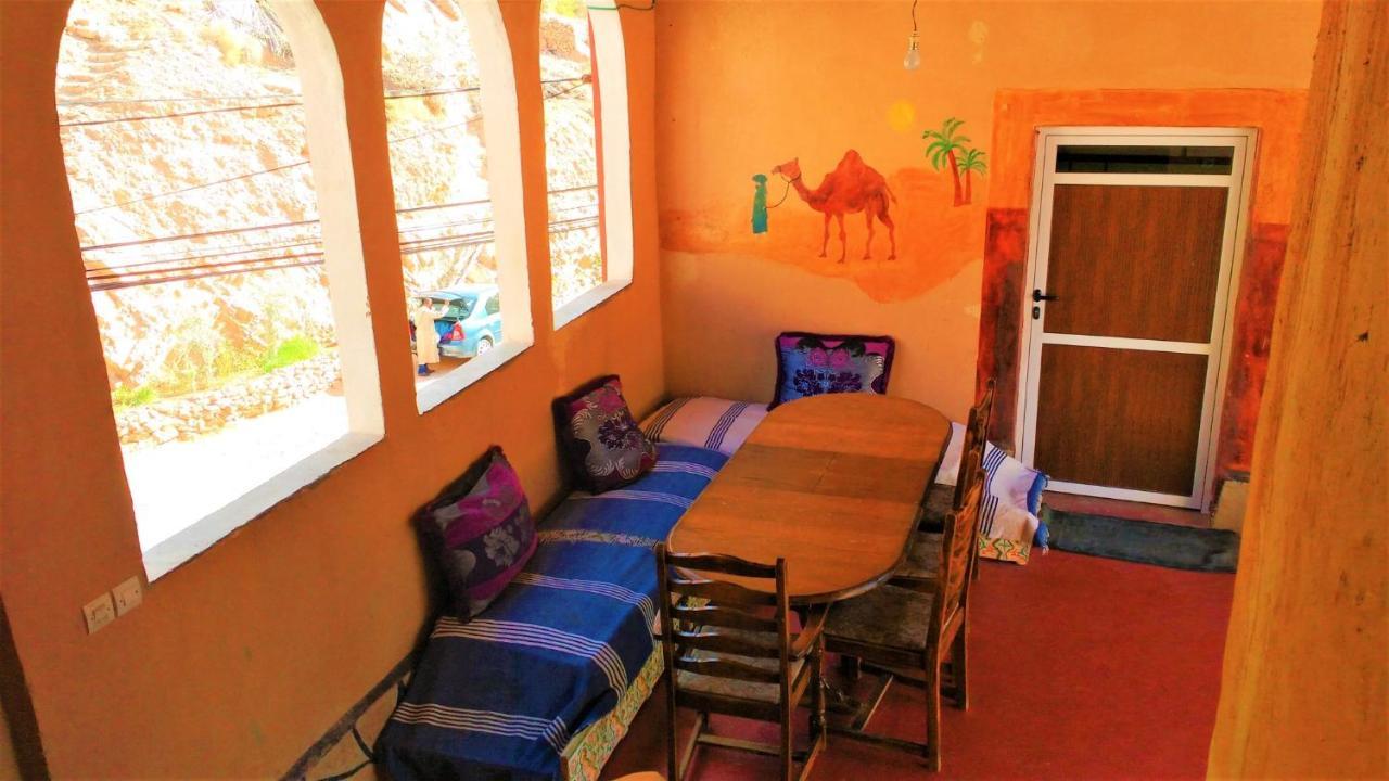 Dounia Hostel تنغير المظهر الخارجي الصورة